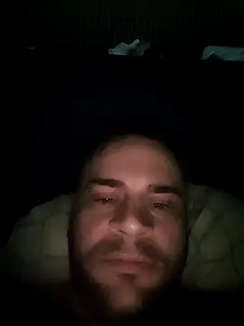 Snapshot of 19ribon chatting on 12.19.25 19ribon online show from 12.19.25