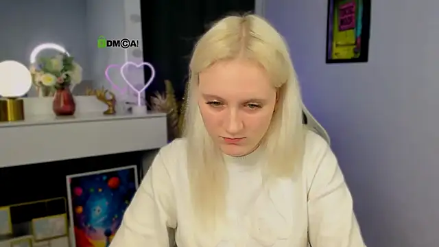 madam uliis online show from 03.19.25