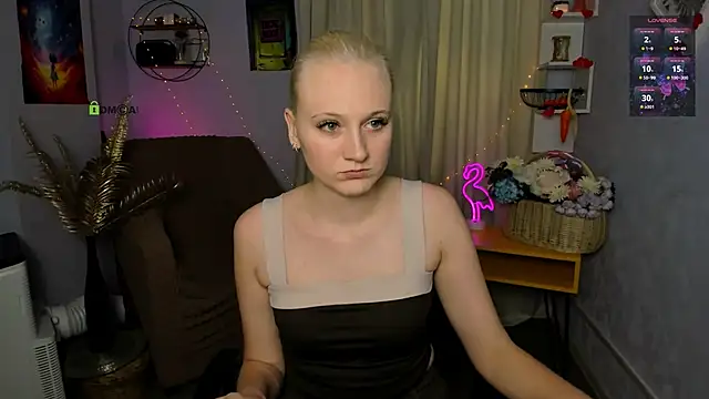 madam uliis online show from 05.28.26