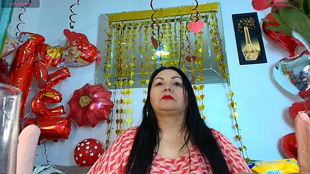 Snapshot of EllenaBoobs_ chatting on 09.25.25 EllenaBoobs online show from 09.25.25