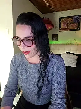 mia velvet1 online show from 03.04.26