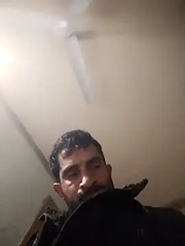 Snapshot of sexmachinemex chatting on 12.21.25 sexmachinemex online show from 12.21.25