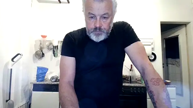 Berg Boy online show from 12.02.25