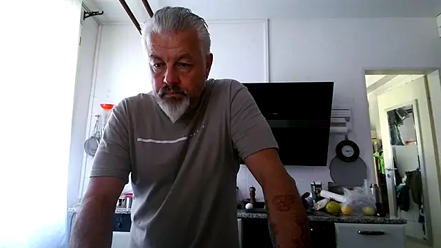 Berg Boy online show from 06.27.26