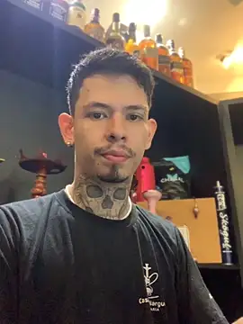 Snapshot of craxybaby chatting on 11.15.25 craxybaby online show from 11.15.25