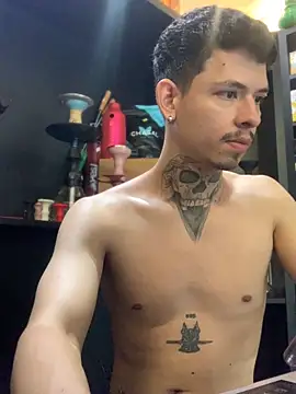 Snapshot of craxybaby chatting on 11.24.25 craxybaby online show from 11.24.25