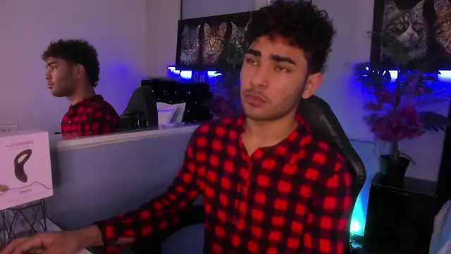 LucasCarterr  online show from 11.13.25