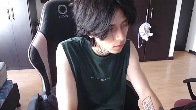 xIce Boy online show from 12.15.25