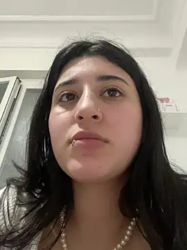 Snapshot of SashaLuss_ chatting on 03.20.25 SashaLuss online show from 03.20.25