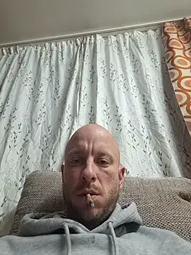 svenpfeifer online show from 11.18.25