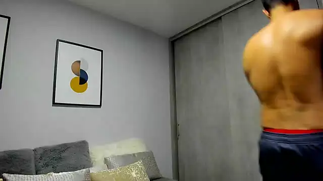 Snapshot of Dante_Storm chatting on 12.05.25 Dante Storm online show from 12.05.25