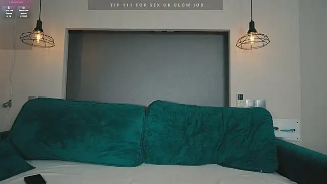 bunnyclide  online show from 04.20.26