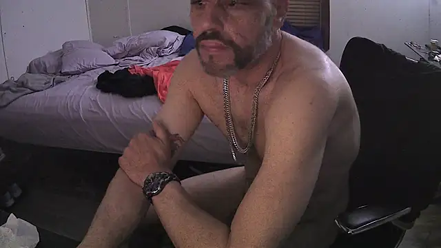 Muffdiver718 online show from 03.16.25