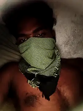 Snapshot of PolarFriend0 chatting on 04.05.26 PolarFriend0 online show from 04.05.26