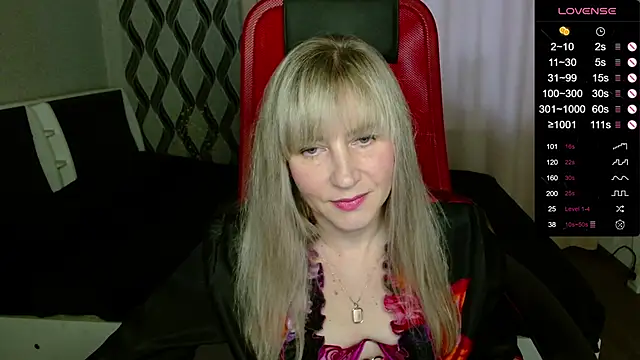 Snapshot of ganet469 chatting on 10.05.25 ganet469 online show from 10.05.25