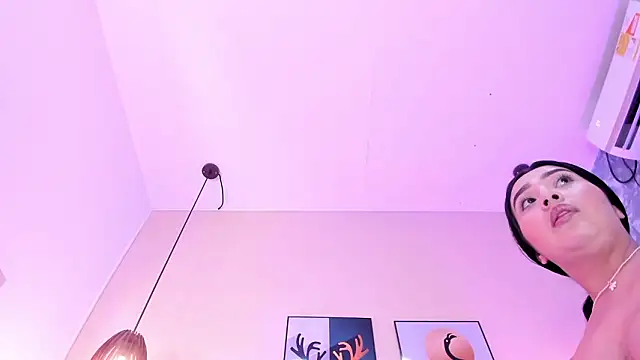 Snapshot of MelinaCruz chatting on 01.17.26 MelinaCruz online show from 01.17.26