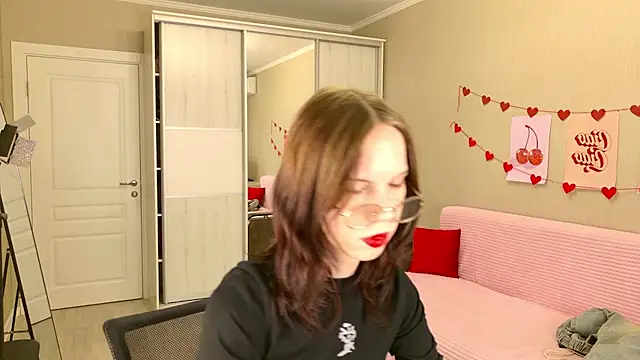 Snapshot of Pussy_Without_pussy chatting on 03.22.25 Pussy Without pussy online show from 03.22.25