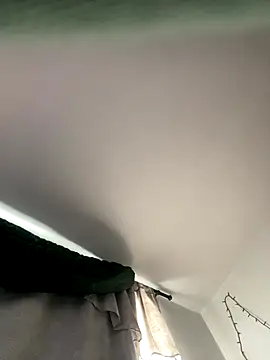 Snapshot of CosmiccAlai chatting on 11.08.25 CosmiccAlai online show from 11.08.25