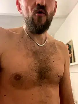 Snapshot of Rimmingtop chatting on 10.25.25 Rimmingtop online show from 10.25.25