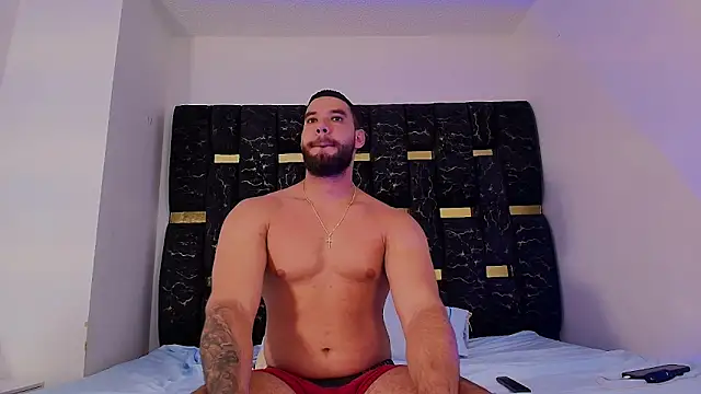 Snapshot of chris_blake__ chatting on 11.07.25 chris blake online show from 11.07.25