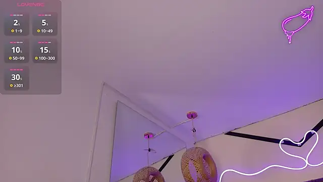 Snapshot of natasha__black chatting on 10.31.25 natasha black online show from 10.31.25