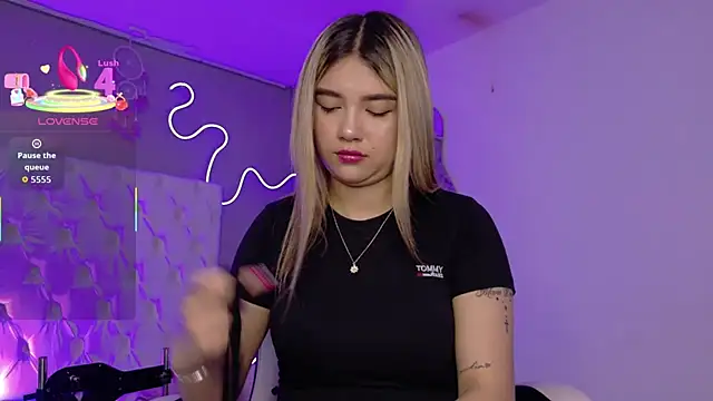 Snapshot of natasha__black chatting on 11.05.25 natasha black online show from 11.05.25