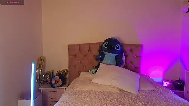 Snapshot of natasha__black chatting on 11.16.25 natasha black online show from 11.16.25