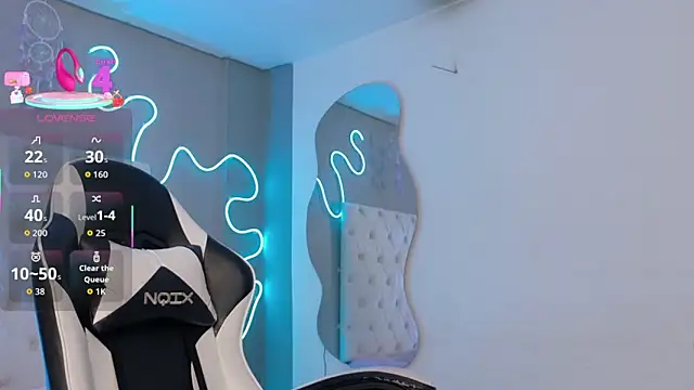 Snapshot of natasha__black chatting on 11.23.25 natasha black online show from 11.23.25