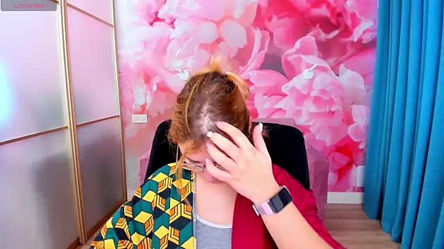 AngelinaLow online show from 02.13.26