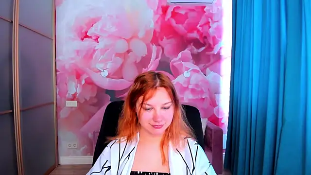 AngelinaLow online show from 04.14.26