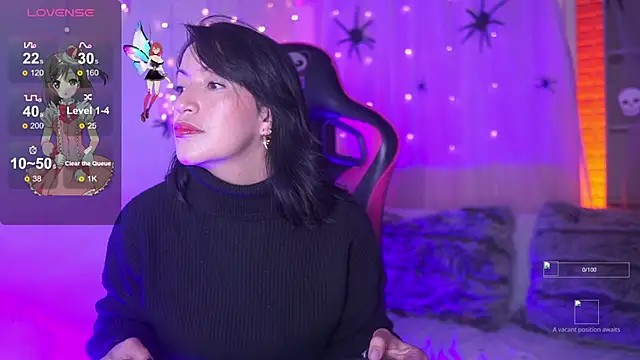 Madison Mayer online show from 10.28.25