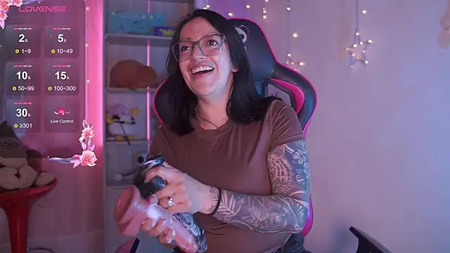 Madison Mayer online show from 02.04.26