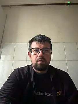 Snapshot of whatthedoctorordered chatting on 11.04.25 whatthedoctorordered online show from 11.04.25