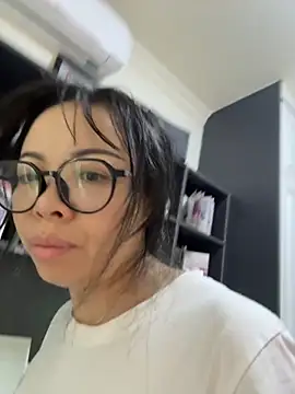 aa520uv online show from 09.30.25