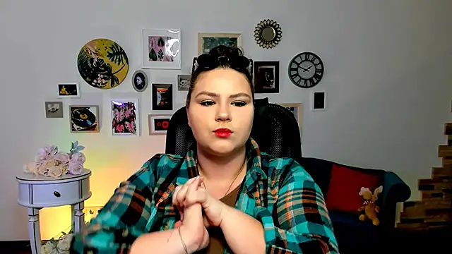 FlorenceAnderson online show from 03.22.25