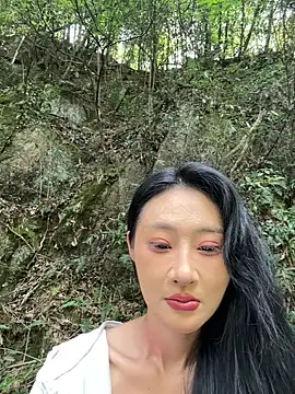 linger-23 online show from 09.22.25