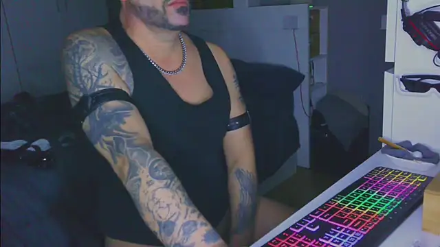 luivksmad online show from 12.02.25