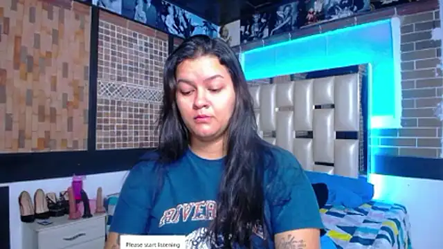 Snapshot of kriss_sweetboobs10 chatting on 10.25.25 kriss sweetboobs10 online show from 10.25.25