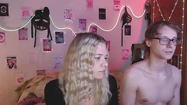 Your Horny Friends online show from 09.16.25