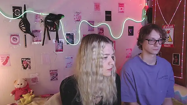 Your Horny Friends online show from 10.06.25