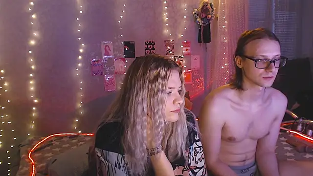 Your Horny Friends online show from 04.19.26