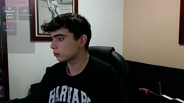 lukeboyce33 online show from 04.10.26