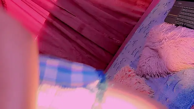 Mariana-ofc online show from 09.24.25