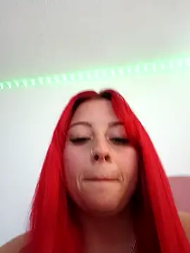 LEIDY LORENA online show from 10.25.25