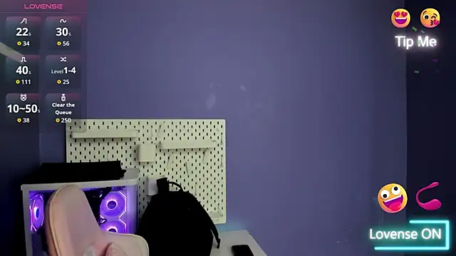 Alice 26  online show from 11.12.25