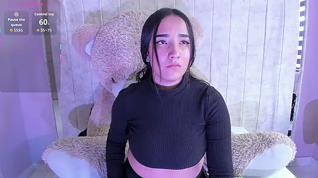 Alice 26  online show from 11.24.25