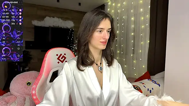 Snapshot of TwinTemptations chatting on 01.17.26 TwinTemptations online show from 01.17.26