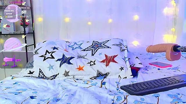 Snapshot of Danny-Swift13 chatting on 11.11.25 Danny-Swift13 online show from 11.11.25