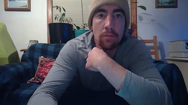 Snapshot of jonnygoodtimes chatting on 10.31.25 jonnygoodtimes online show from 10.31.25