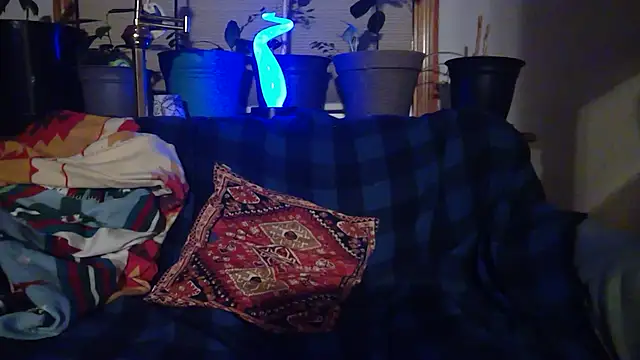 Snapshot of jonnygoodtimes chatting on 11.12.25 jonnygoodtimes online show from 11.12.25